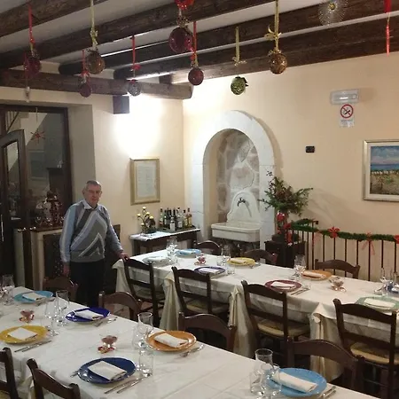 ホテル Camilla カンポ・ディ・ジョーヴェ